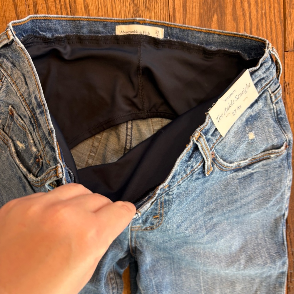 Abercrombie Maternity & Fitch Light Blue Straight Leg Jeans - Picture 3 of 5